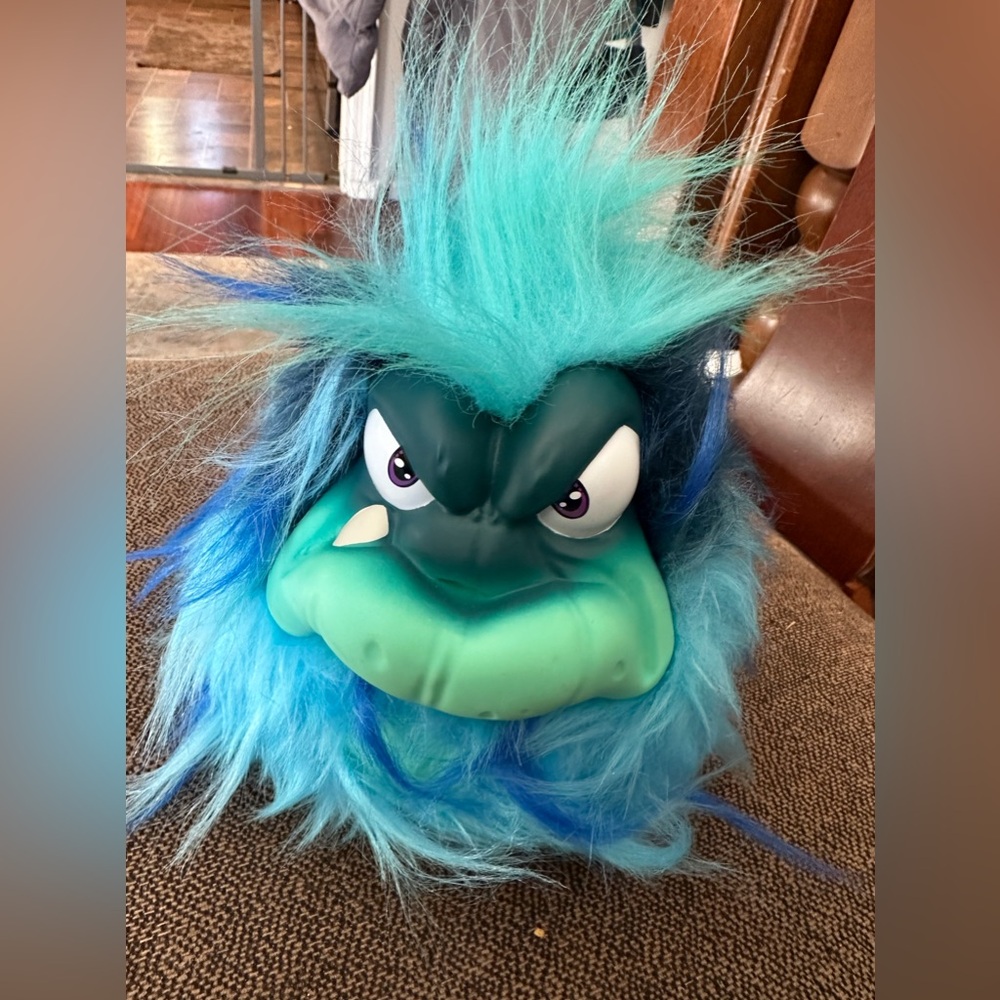 Grumblies "Hydro" interactive Blue Toy by Skyrocket toys 2018